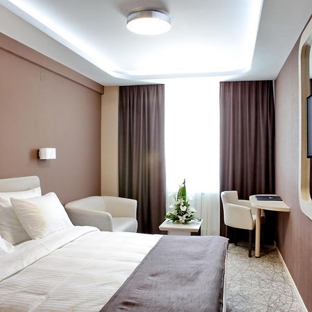 Garni Hotel Aveny Čačak Eksteriør billede