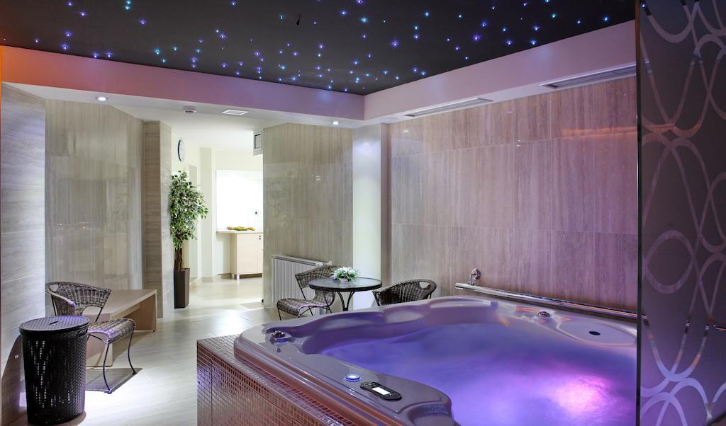 Garni Hotel Aveny Čačak Eksteriør billede