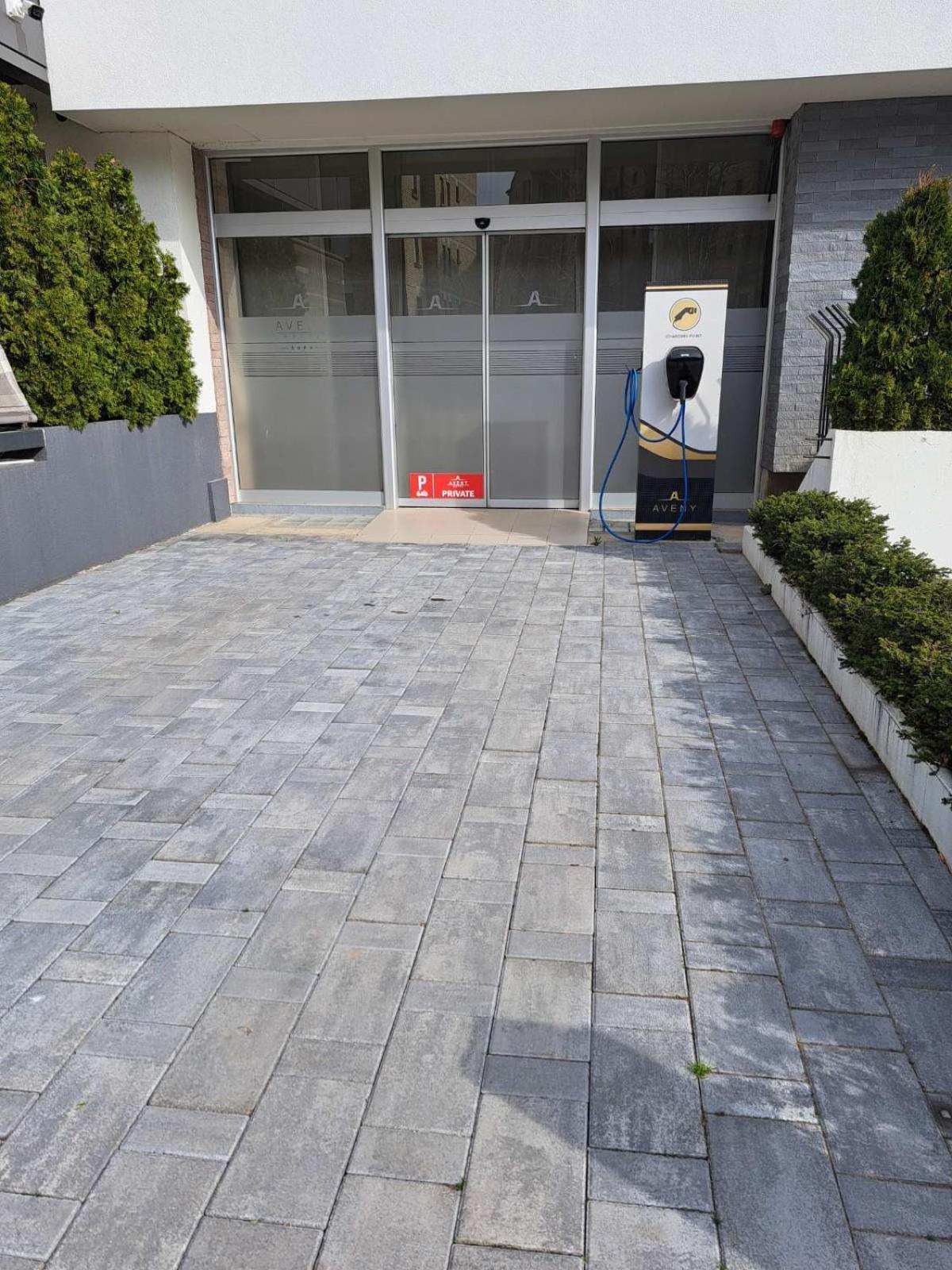Garni Hotel Aveny Čačak Eksteriør billede